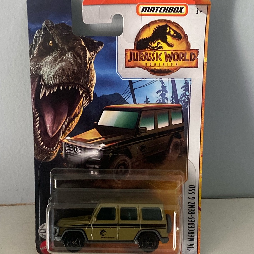Matchbox Jurassic world 2014 Mercedes-Benz g 550